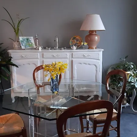 Les Abelias Bed & Breakfast Hauterive (Allier)